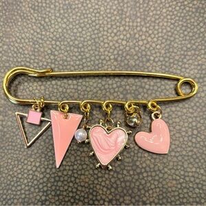 New Gold and Pink Charm Brooch with pearl accent guess vibes triangle